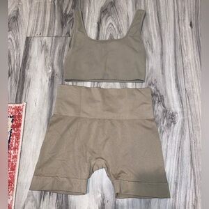 SET ACTIVE workout set